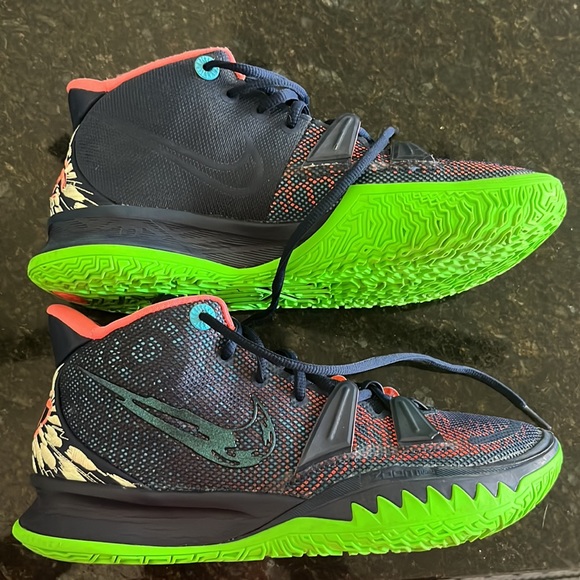 Nike Other - Nike Kyrie Seven sp21